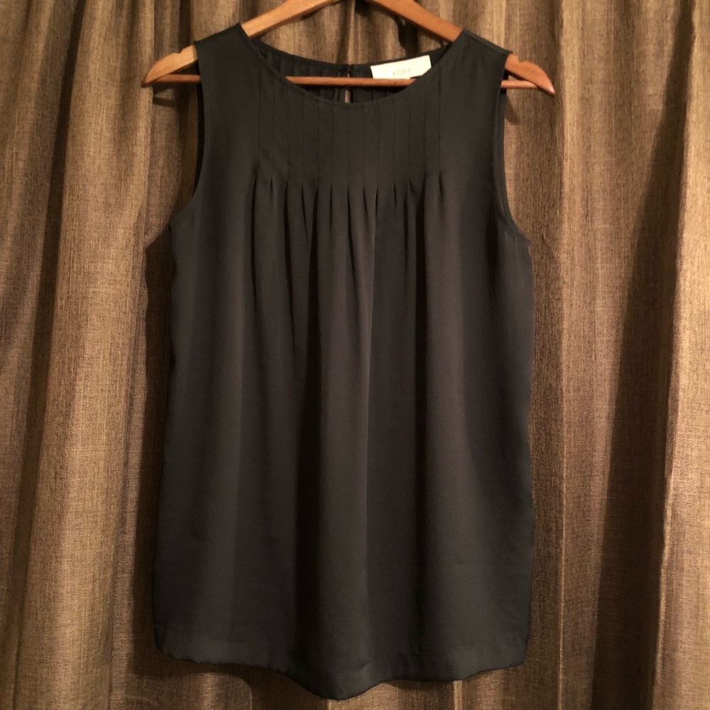 💙 LOFT Tank with Semi Pleated Neckline - Black - Small 💙